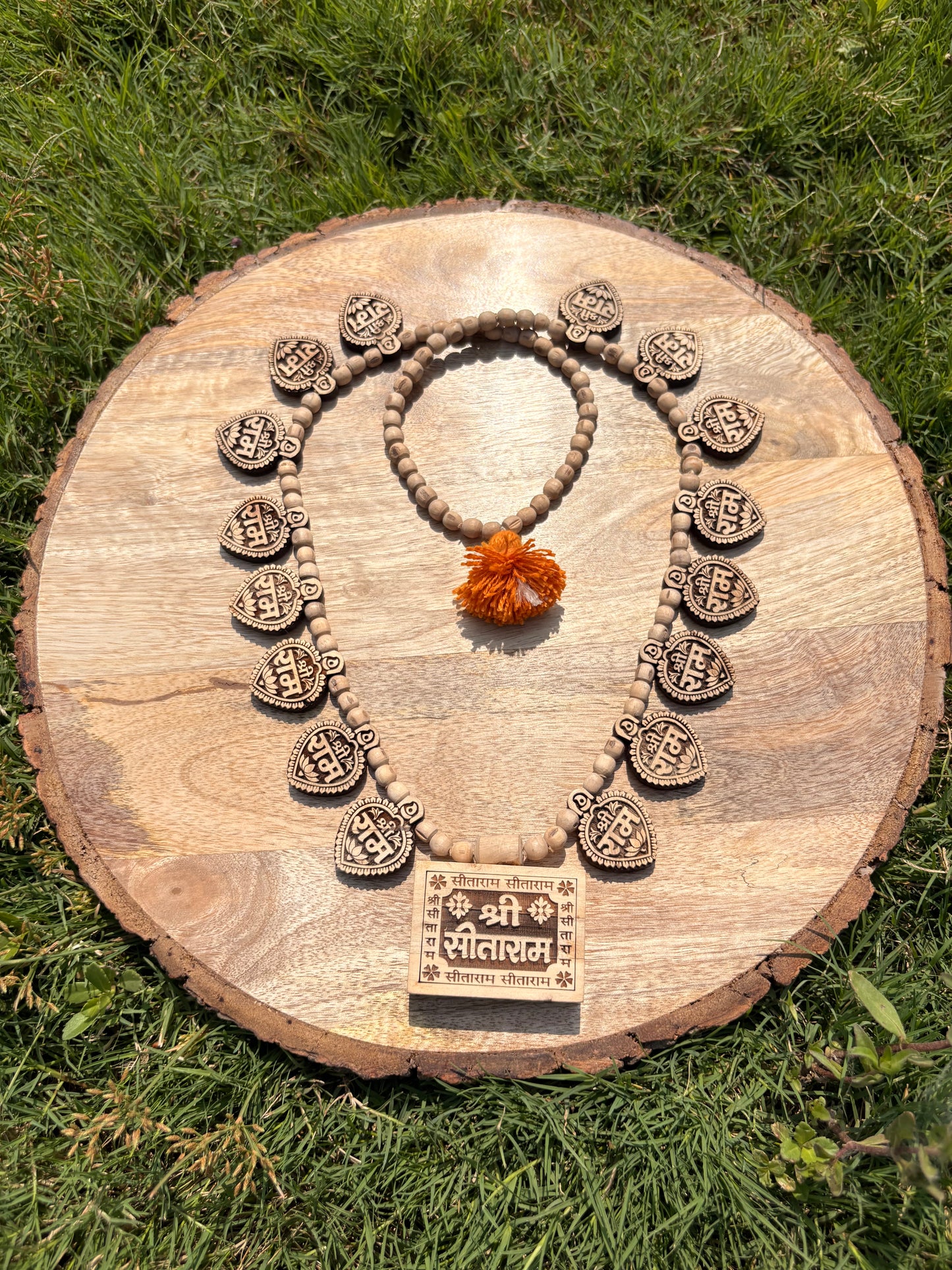 16 Patta mala Pure tulsi se nirmit & Shree Ram naam locket & Pure Tulsi se nirmit Shree Sitaram bhaktmal locket